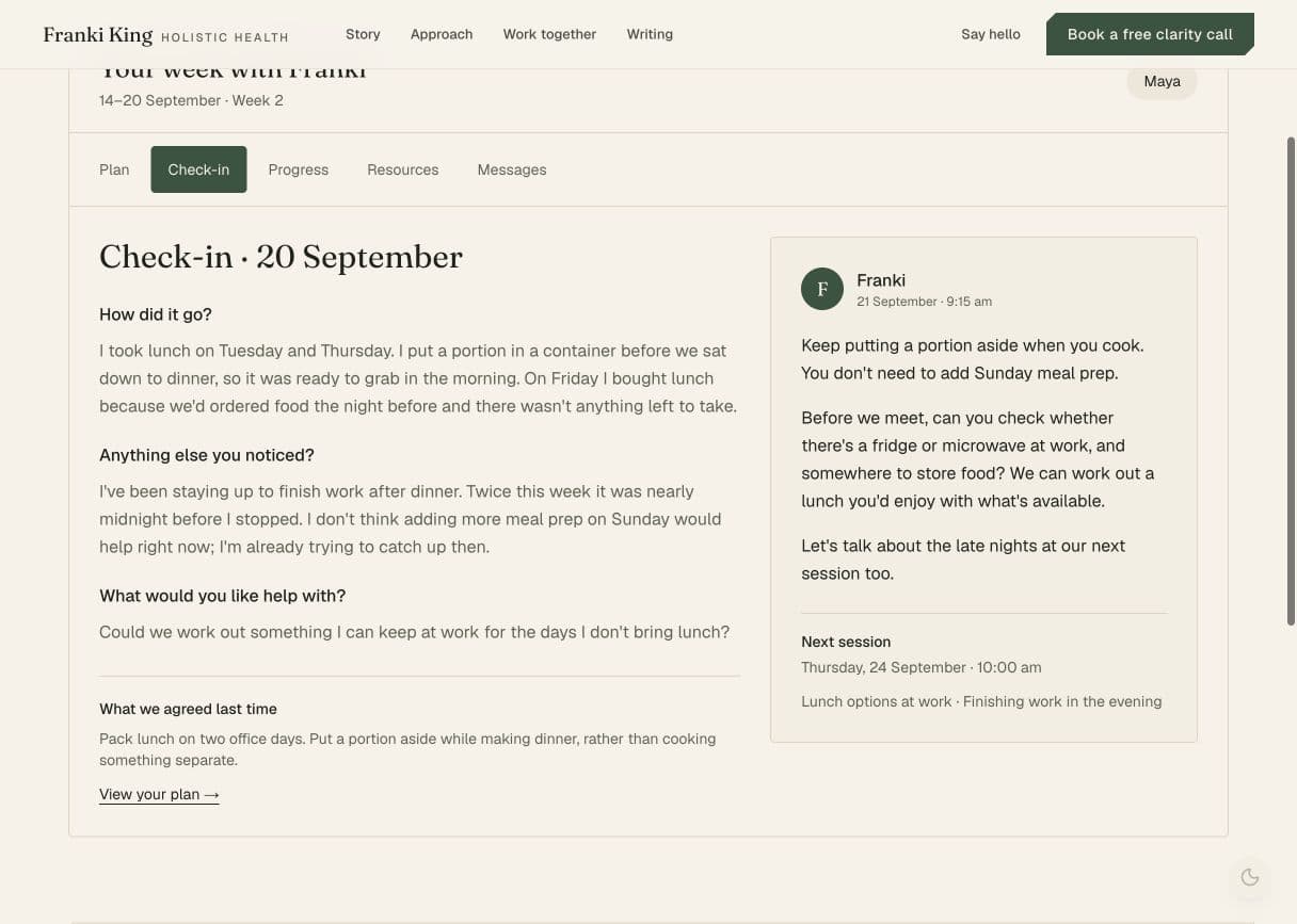 A client’s weekly check-in alongside Franki’s response and their next session